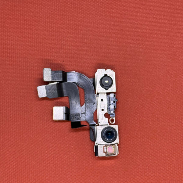Camera Selfie iPhone 12 Pro