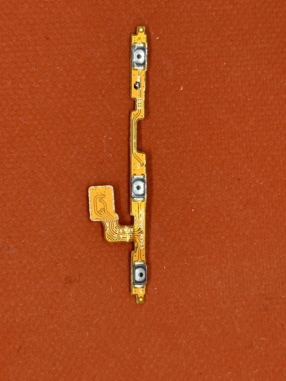 Nappe Button + Volumes A20e