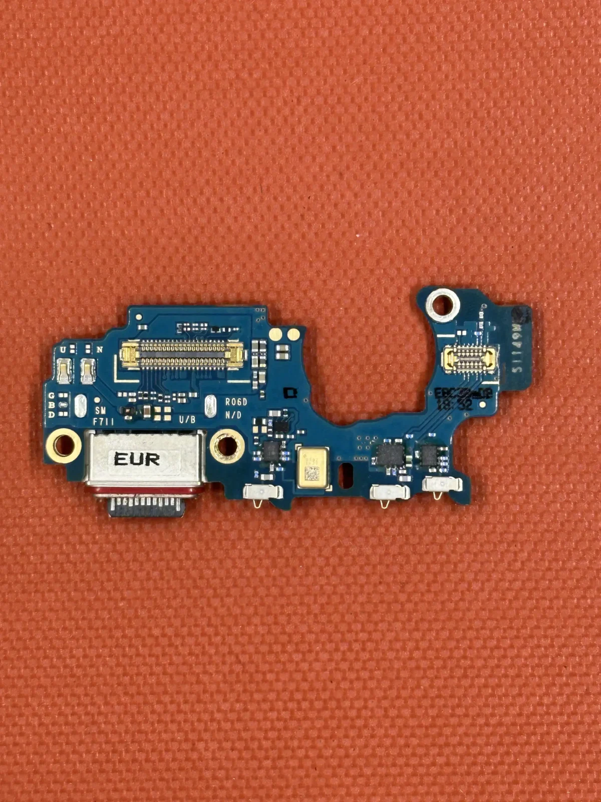 Sub Charge Z Flip 3 SM-F711B