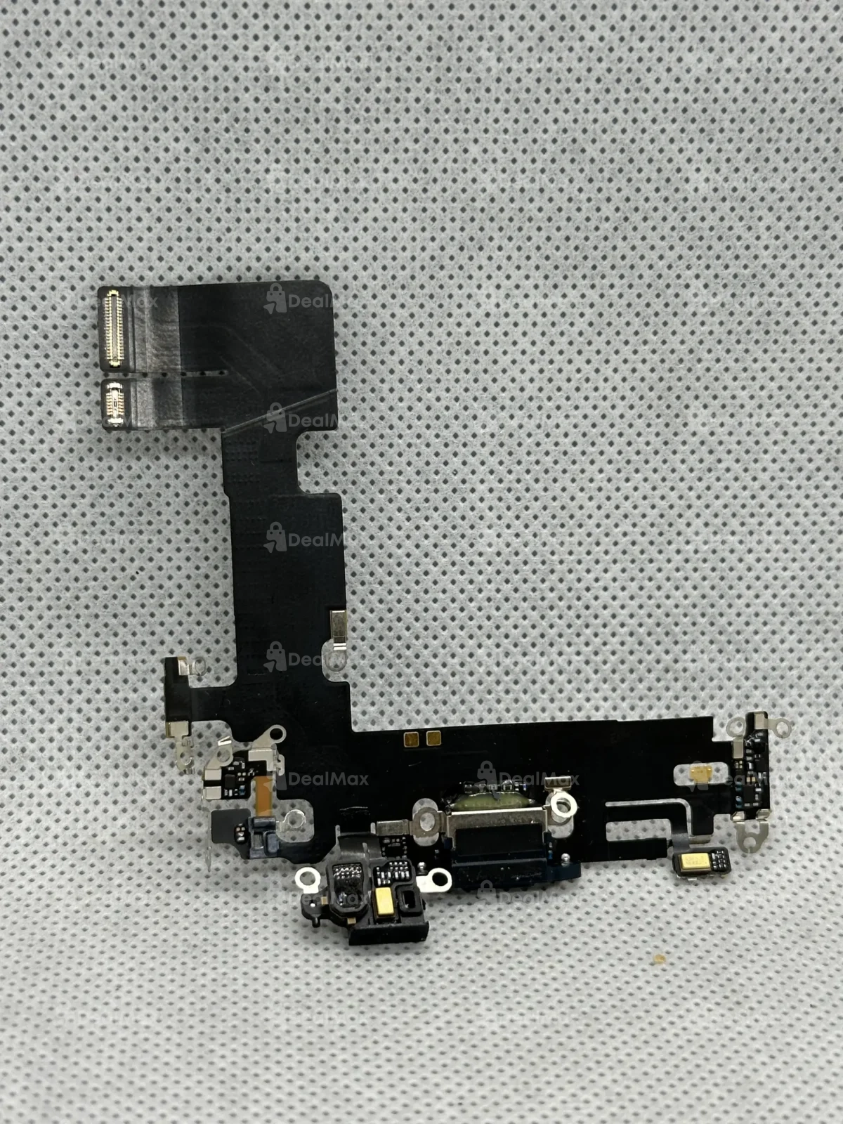 Sub Charge iPhone 13 – Image 2