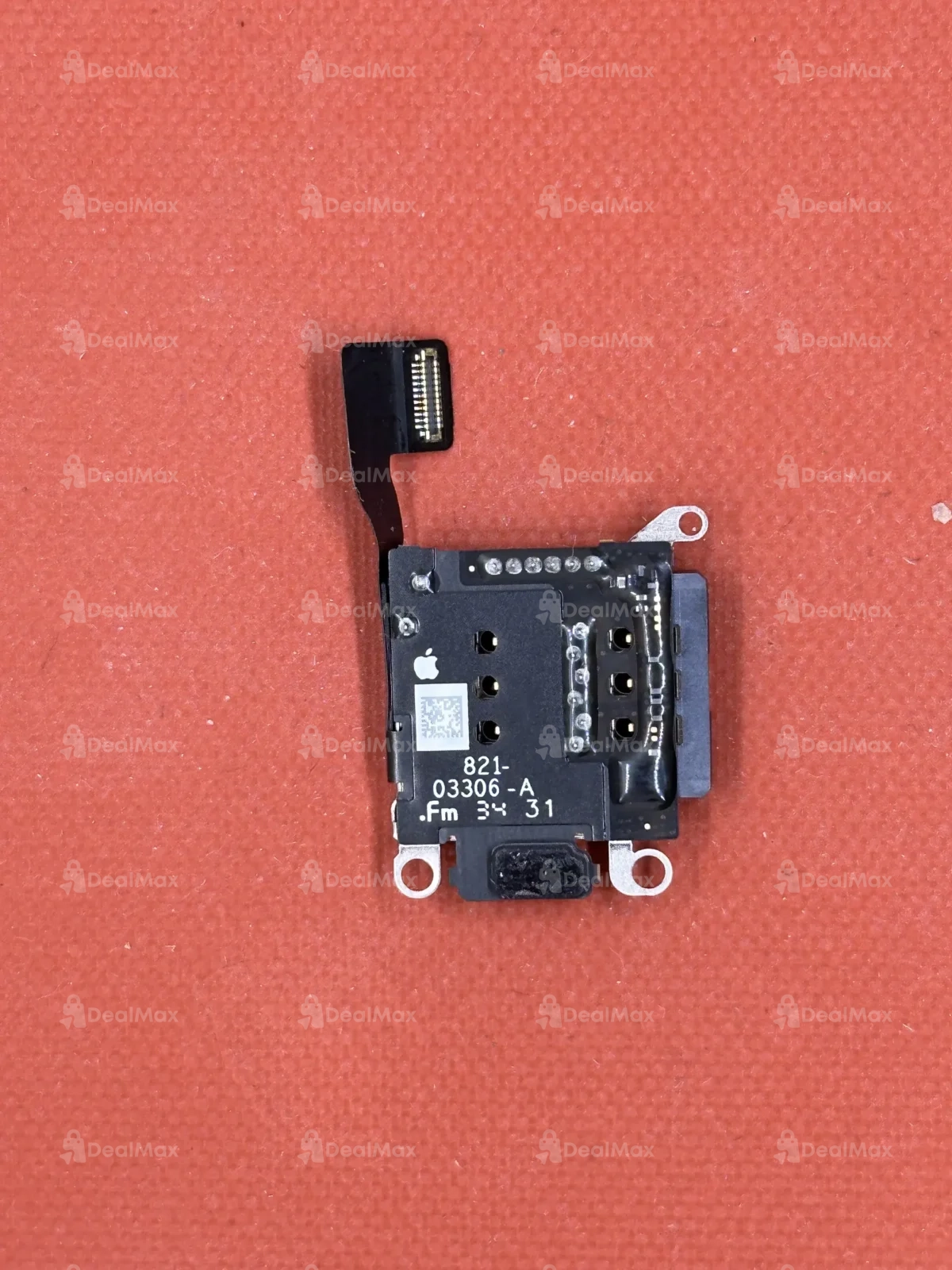 SIM Card Reader iPhone 13 – Image 2