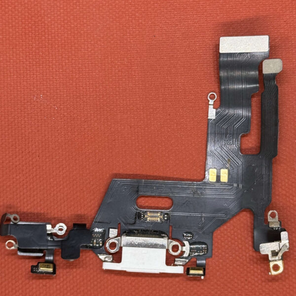 Sub Charge iPhone 11