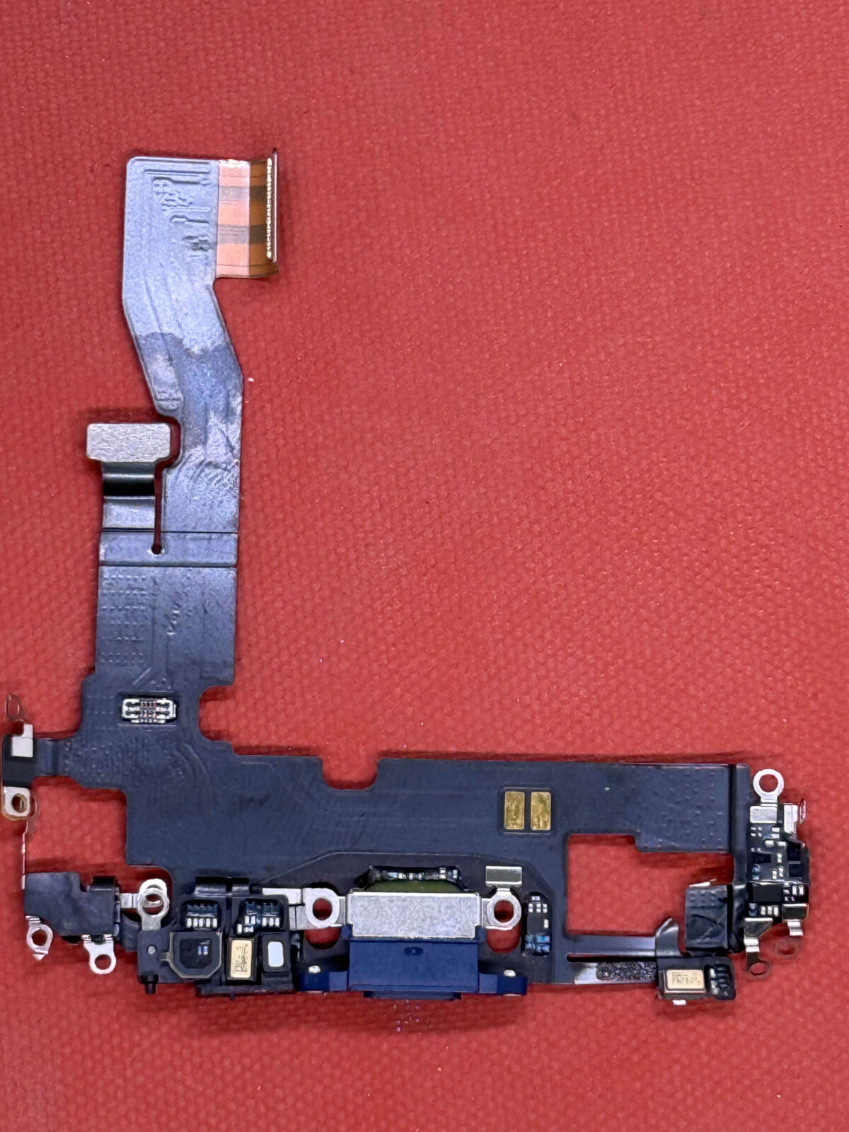 Sub Charge iPhone 12