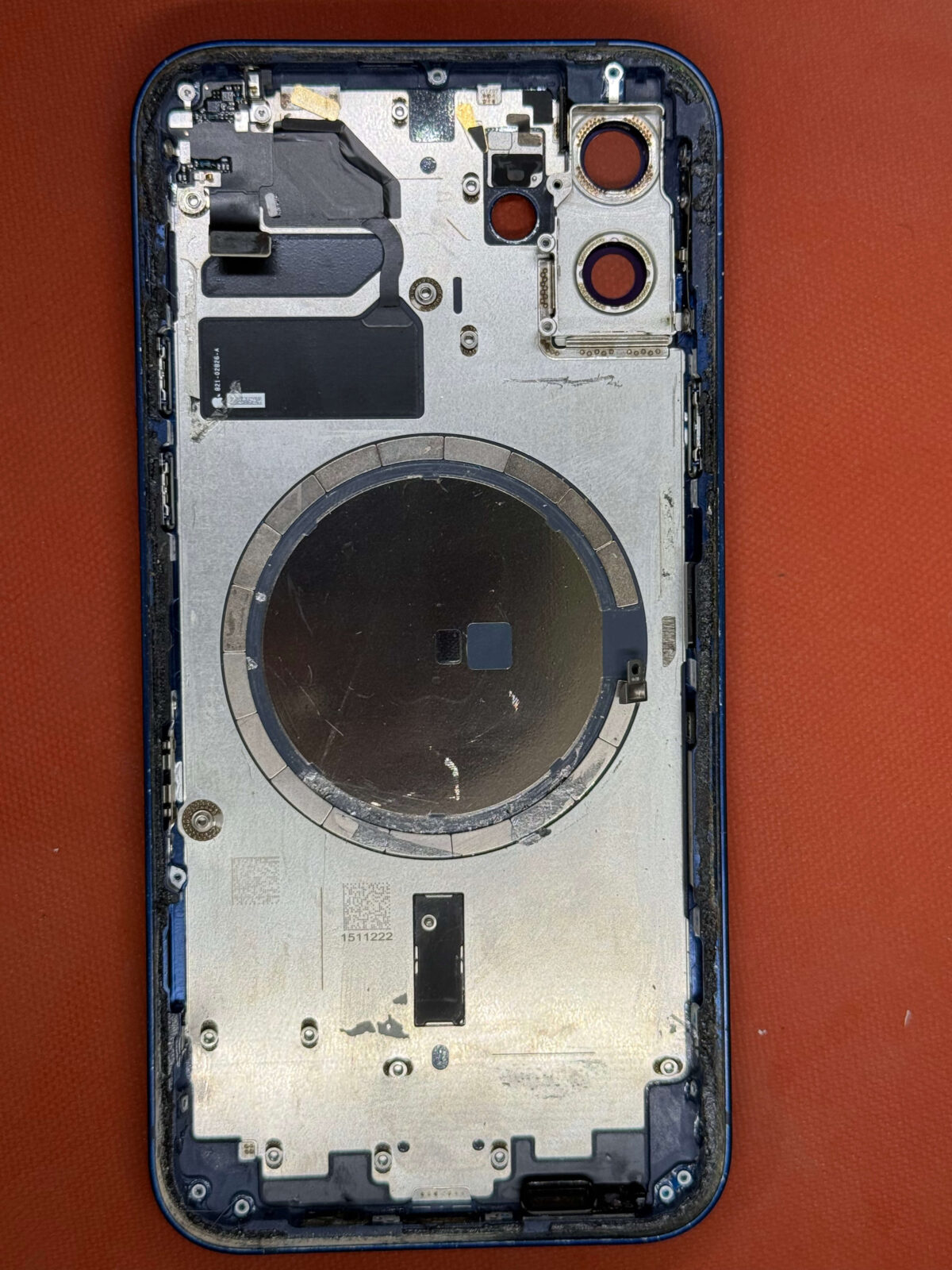 Chassais iphone 12 (Couleur: Bleu-Ciel) – Image 2